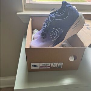 Topo Athletic Phantom 4 Running Shoes